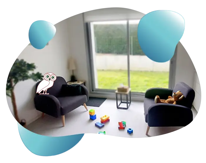 photo du cabinet de psychologue avec des jouets pour enfants